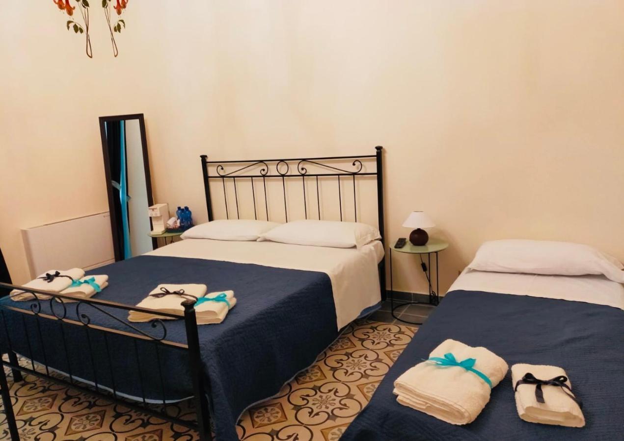 Domus Aurea Bed & Breakfast Montalbano Elicona Exterior foto
